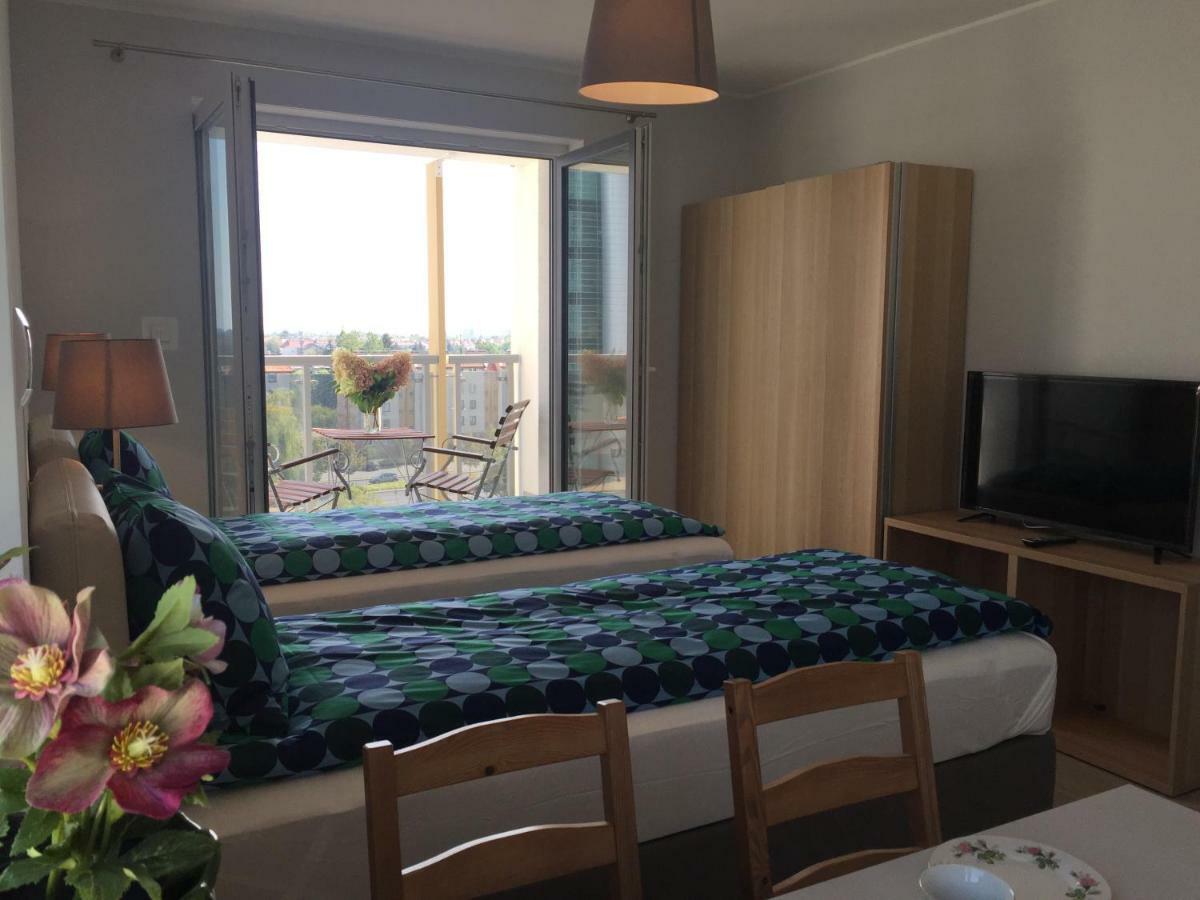 Marcelin Apartments Познань Экстерьер фото
